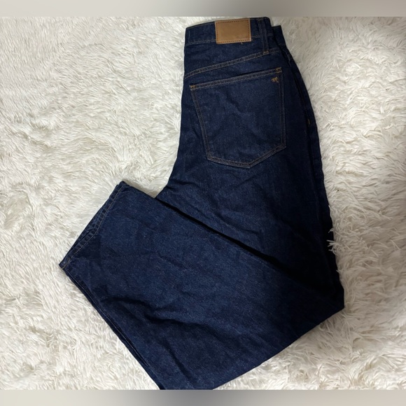 Madewell Men’s Loose Straight Jean - Picture 6 of 10